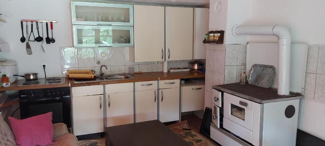 Oaza Deli Apartment Kulen Vakuf Exterior photo